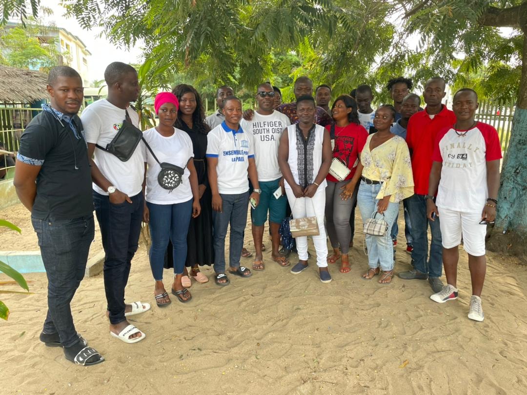 Rencontre avec les ambassadeurs de la paix UNESCO à Grand-Bassam