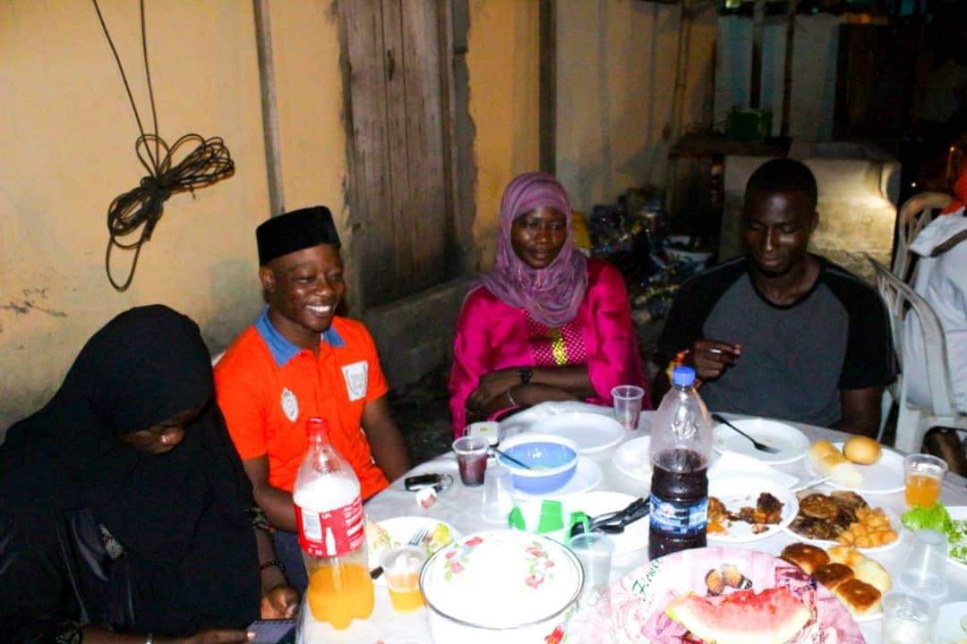 Rupture collective avec les jeunes de Grand-Bassam Bramakoté 2b.